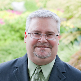 Drew%20Ann%20 %20Headshot%201-3