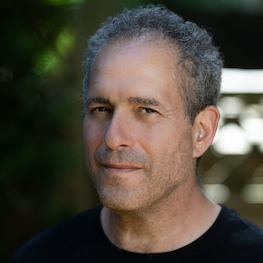 Drew%20Ann%20 %20Headshot%201-3